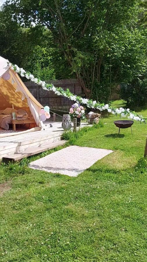 Hopgarden Glamping - Luxury 6M Bell Tent Wadhurst Zewnętrze zdjęcie